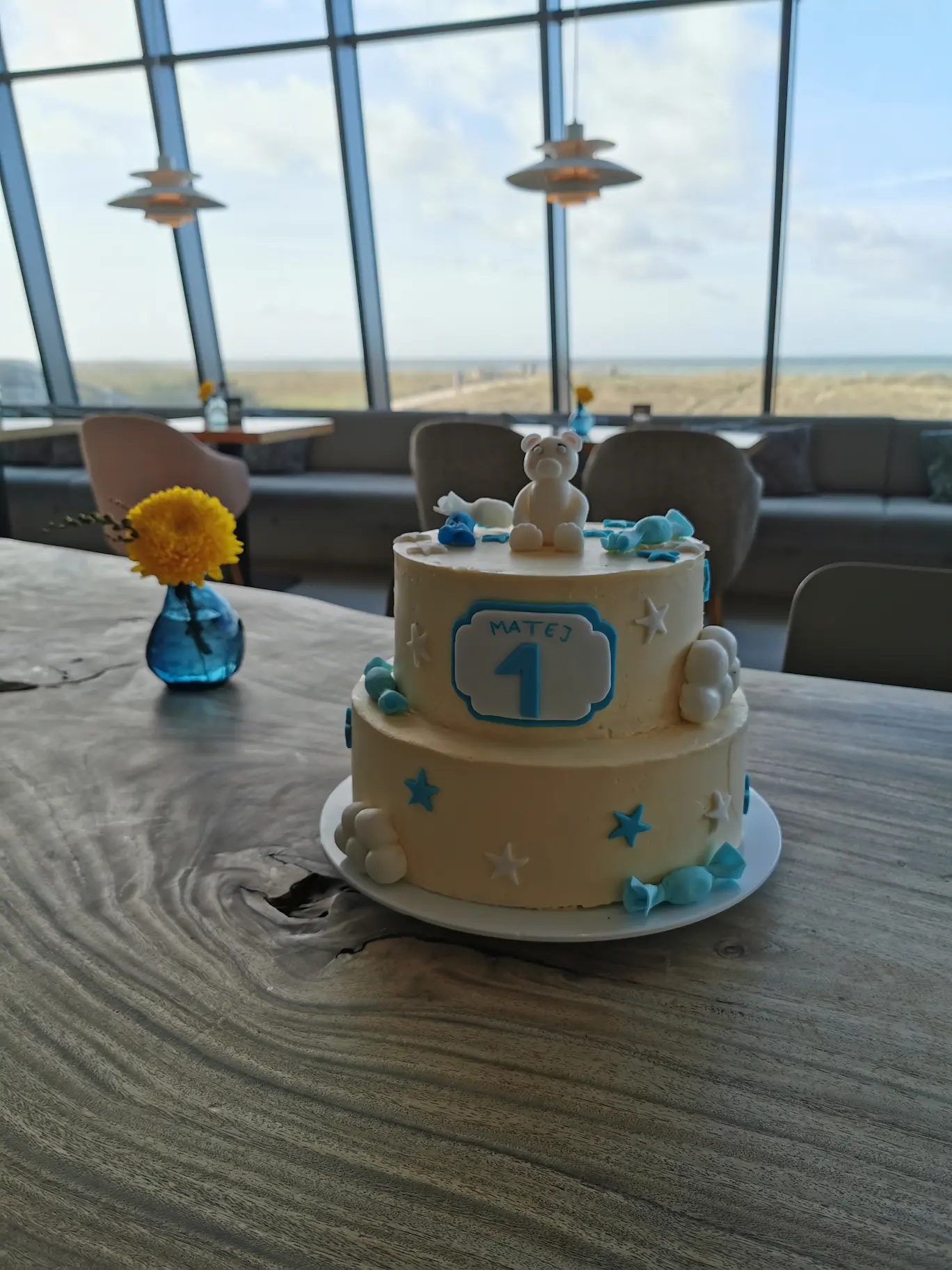 2-stöckige Geburtstagstorte, 1. Geburtstag, Bär, blau-weiß